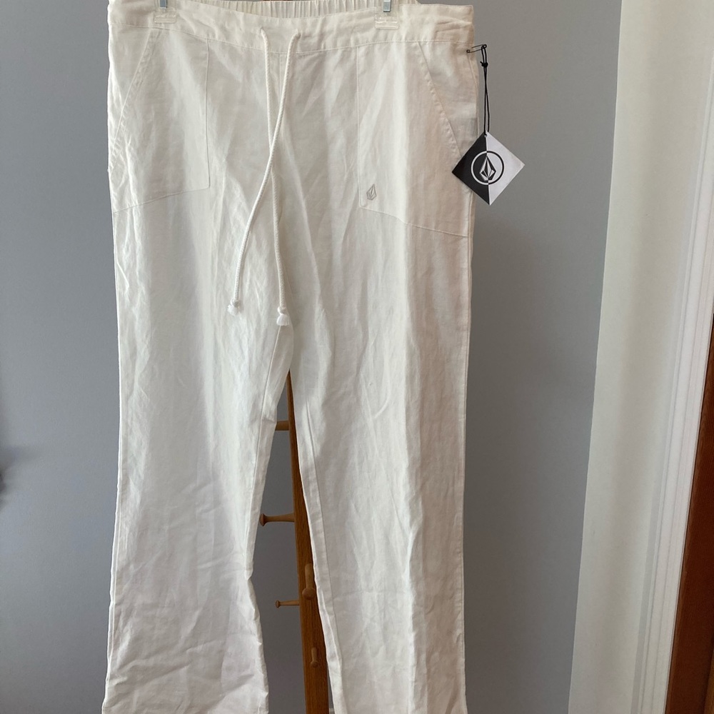 Volcom White Pants NWT